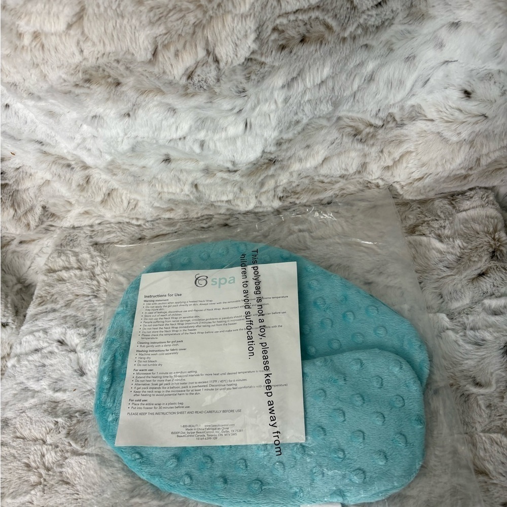 BeautiControl Teal Gel Microwaveable Neck Wrap. NWT - Picture 6 of 7